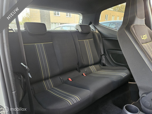 Volkswagen up! 1.0 Street up! Navi Cruise Control Stoelverwarming