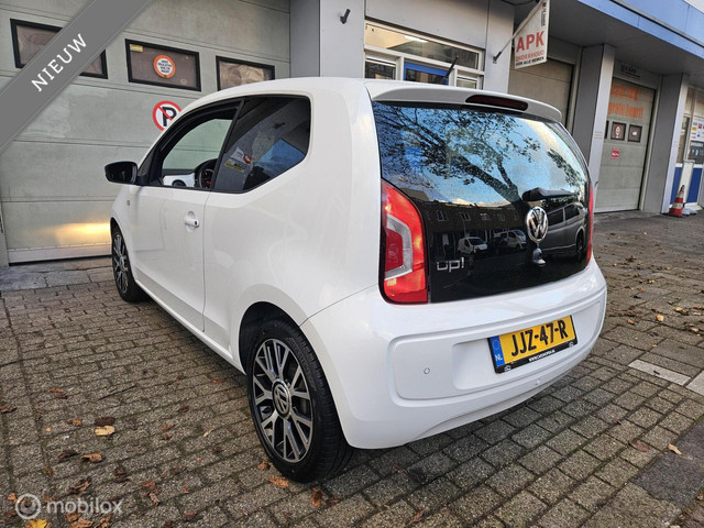 Volkswagen up! 1.0 Street up! Navi Cruise Control Stoelverwarming