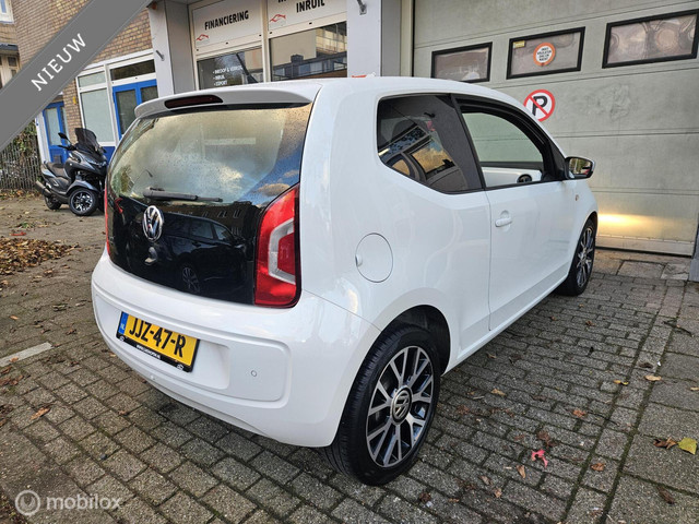 Volkswagen up! 1.0 Street up! Navi Cruise Control Stoelverwarming