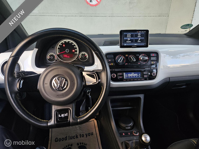 Volkswagen up! 1.0 Street up! Navi Cruise Control Stoelverwarming
