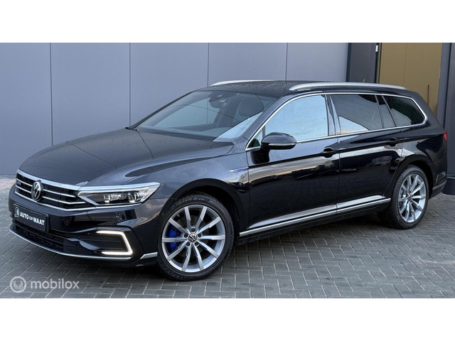 Volkswagen Passat Variant GTE   PANO   ACC   DCC