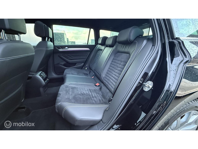 Volkswagen Passat Variant GTE   PANO   ACC   DCC