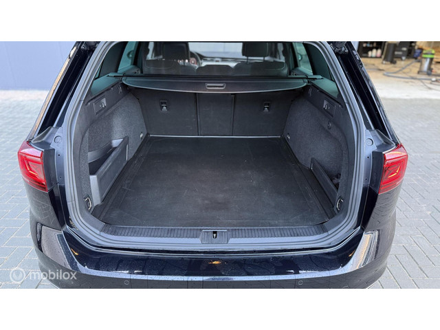 Volkswagen Passat Variant GTE   PANO   ACC   DCC