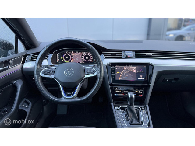 Volkswagen Passat Variant GTE   PANO   ACC   DCC