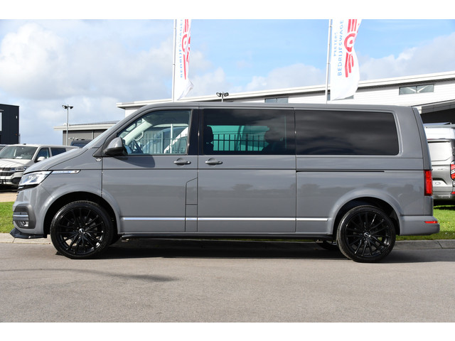 Volkswagen Transporter 2.0 TDI L2H1 DC Caravelle Full options! Adaptieve Cruise, Virtual, Carplay, LED, 204PK, 2 x Schuifdeur, Clima, Stoelverwarming,