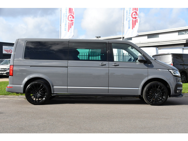 Volkswagen Transporter 2.0 TDI L2H1 DC Caravelle Full options! Adaptieve Cruise, Virtual, Carplay, LED, 204PK, 2 x Schuifdeur, Clima, Stoelverwarming,
