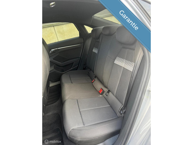 Audi A3 Limousine 30 TFSI Advanced Ed. * Aut * Garantie *