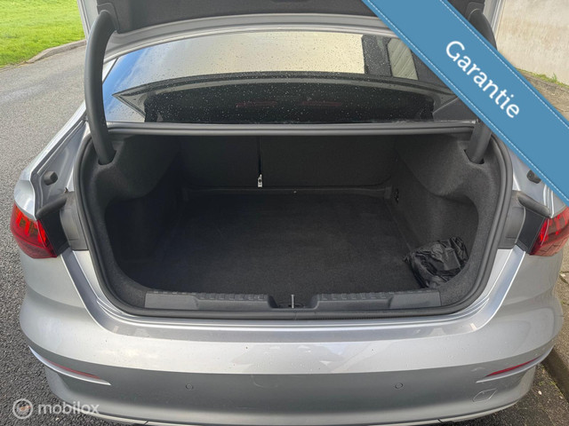 Audi A3 Limousine 30 TFSI Advanced Ed. * Aut * Garantie *