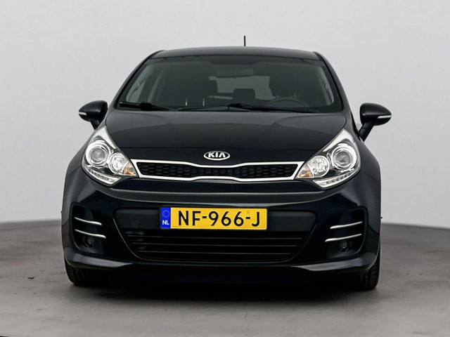 Kia Rio 1.2 CVVT EXECUTIVELINE | NAVI | CLIMA | CRUISE | CAMERA | PDC | PRIVACY GLASS | LM VELGEN | STUUR- & STOELVERWARMING |