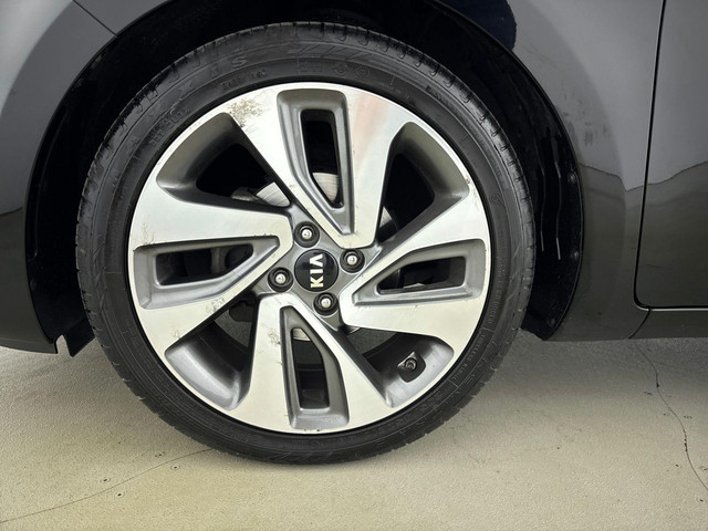 Kia Rio 1.2 CVVT EXECUTIVELINE | NAVI | CLIMA | CRUISE | CAMERA | PDC | PRIVACY GLASS | LM VELGEN | STUUR- & STOELVERWARMING |