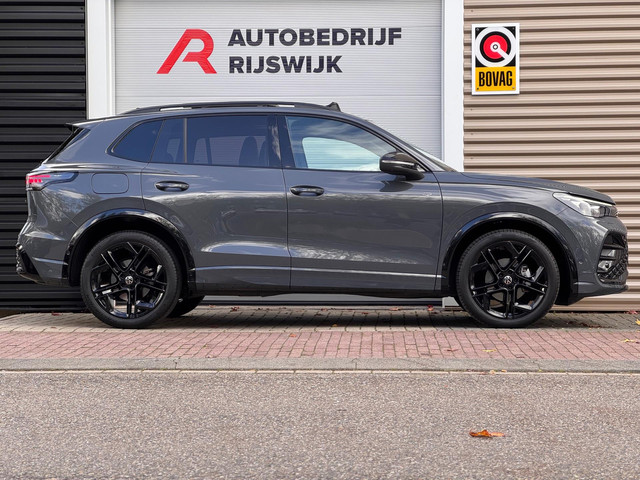Volkswagen Tiguan 1.5 eTSI R-Line Edition Pano 360 Massage