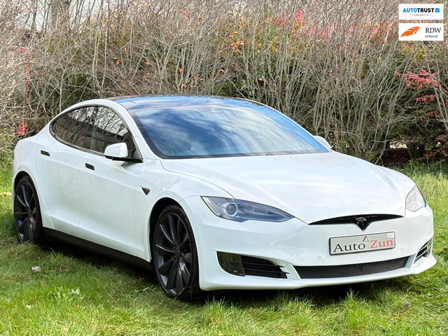 tesla-model-s-70d-base-pano-autopilot-leer