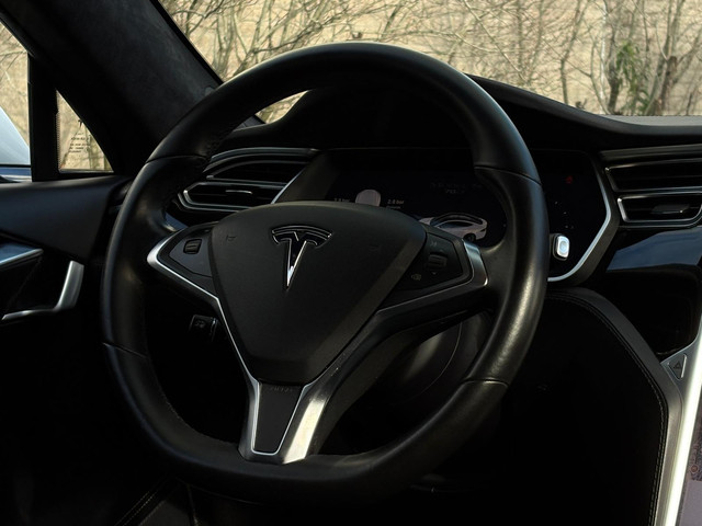 Tesla Model S 70D Base Pano Autopilot Leer