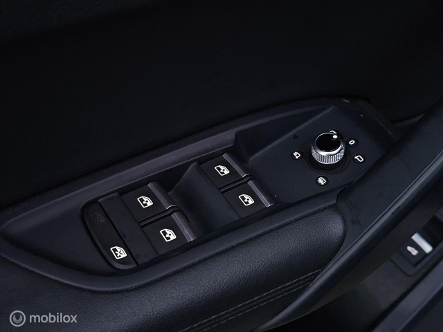 Audi Q5 50 TFSI e quattro S edition Panorama Leder Keyless 360 camera Sfeerverlichting