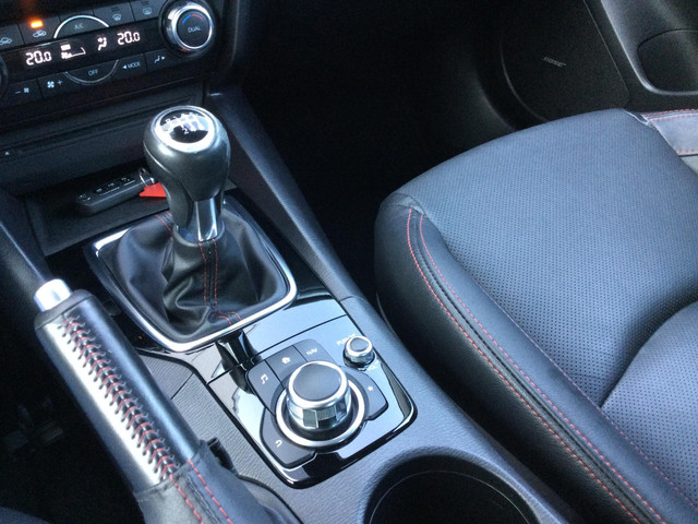 Mazda 3 2.0 GT-M | Leder | PDC | Cruise |