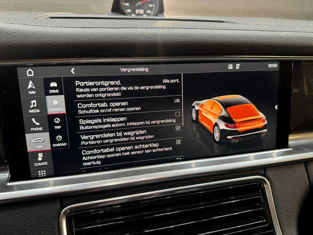 Porsche Panamera 3.0 4 Pano|Bose|18way|Keyless|Carbon|Memory