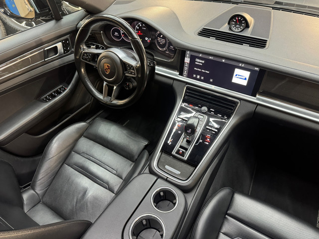 Porsche Panamera 3.0 4 Pano|Bose|18way|Keyless|Carbon|Memory