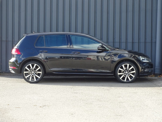 Volkswagen Golf 1.0 TSI Comfortline Business Automaat | Carplay | 18