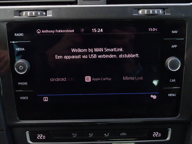 Volkswagen Golf 1.0 TSI Comfortline Business Automaat | Carplay | 18
