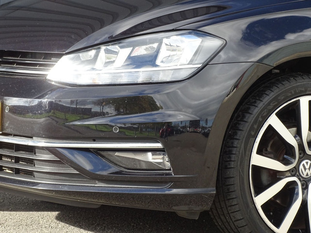 Volkswagen Golf 1.0 TSI Comfortline Business Automaat | Carplay | 18