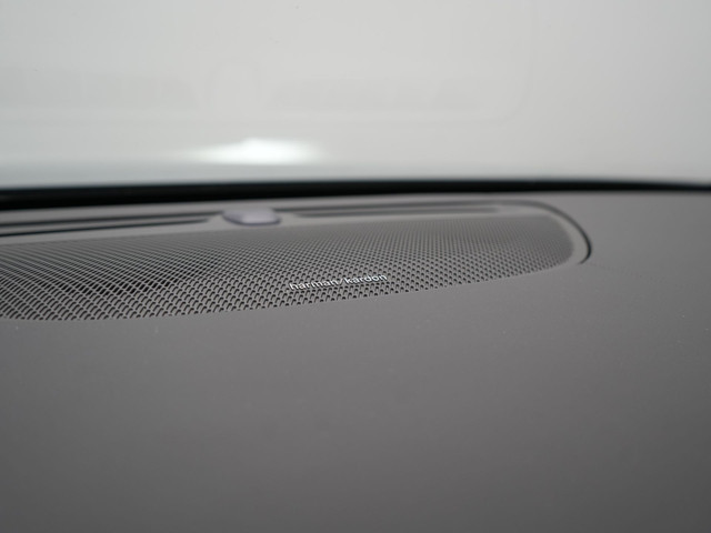 Volvo V90 T6 AWD R-Design Plug In Hybrid 340pk Dealer O.H PHEV | Trekhaak Af Fabriek | Panodak | Adaptive Cruise | Head Up | Harman & Kard