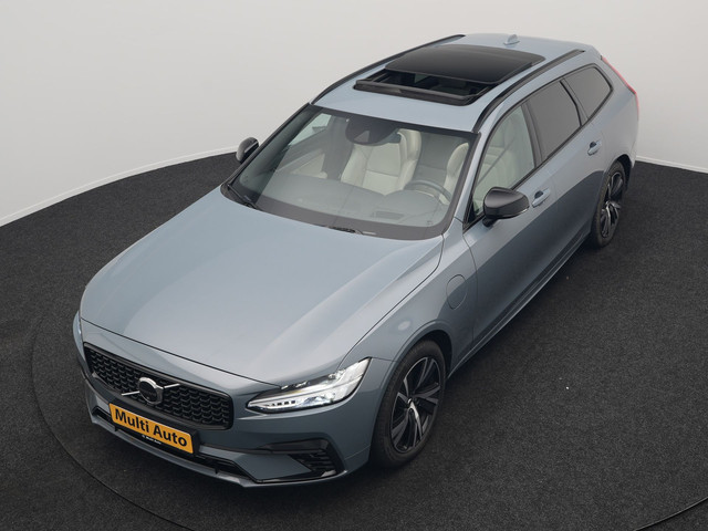 Volvo V90 T6 AWD R-Design Plug In Hybrid 340pk Dealer O.H PHEV | Trekhaak Af Fabriek | Panodak | Adaptive Cruise | Head Up | Harman & Kard