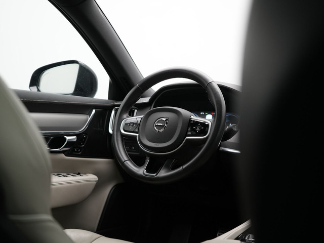 Volvo V90 T6 AWD R-Design Plug In Hybrid 340pk Dealer O.H PHEV | Trekhaak Af Fabriek | Panodak | Adaptive Cruise | Head Up | Harman & Kard