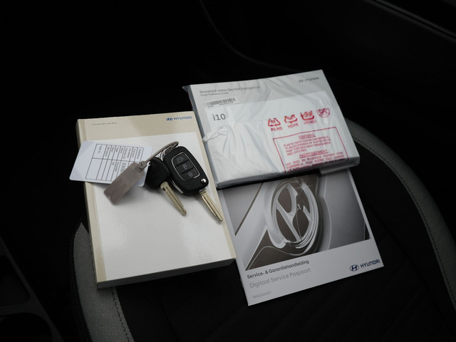 Hyundai i10 1.0 Comfort NAVIGATIE | AIRCO | CRUISE CONTROL | VOORRAADVOORDEEL! Uit voorraad leverbaar!