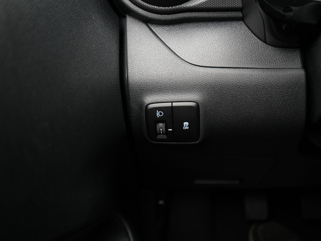 Hyundai i10 1.0 Comfort NAVIGATIE | AIRCO | CRUISE CONTROL | VOORRAADVOORDEEL! Uit voorraad leverbaar!