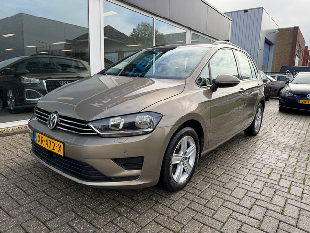 volkswagen-golf-sportsvan-1.2-tsi-highline-automaat