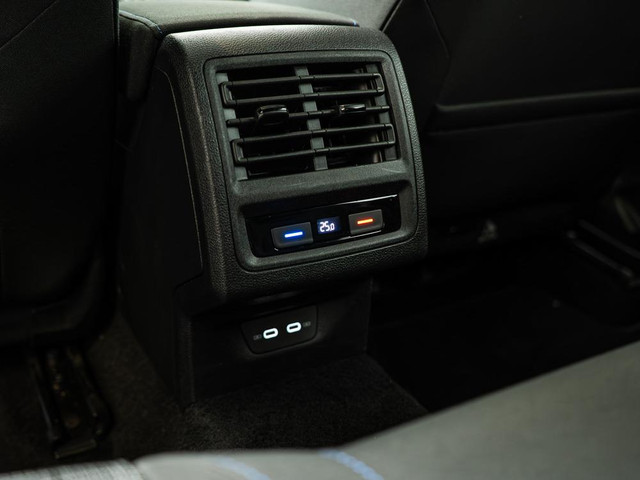 Volkswagen Golf GTE | 245PK | Pano | Matrix-LED