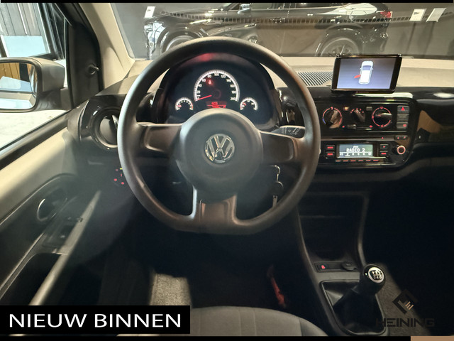 Volkswagen up! 1.0 move up! BlueMotion Executive-pakket. Van eerste eigenaar. Dealer onderhouden en slechts 74000 km!!