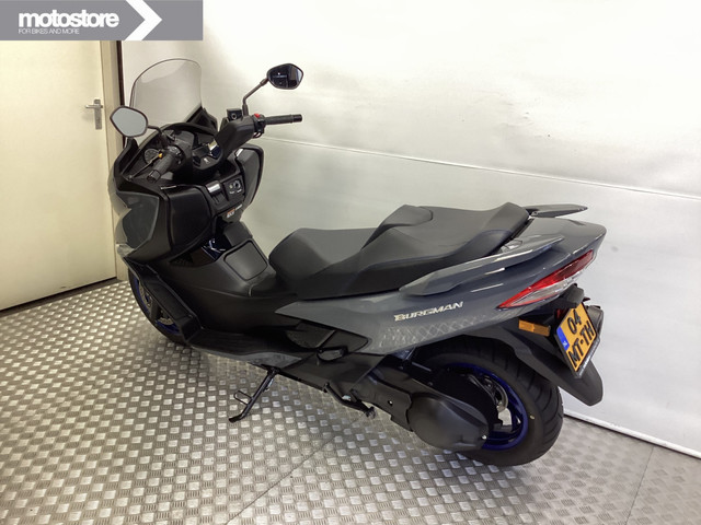 Suzuki Burgman AN 400 A