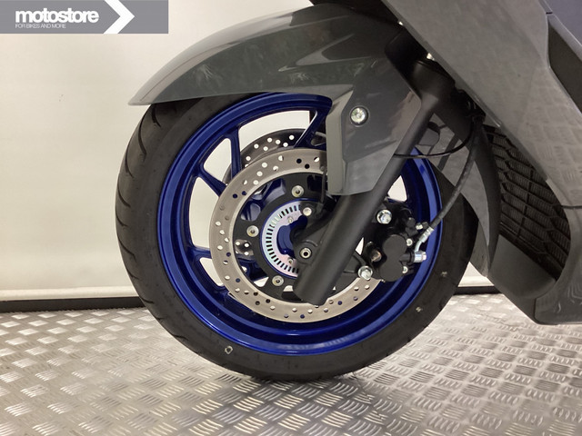 Suzuki Burgman AN 400 A