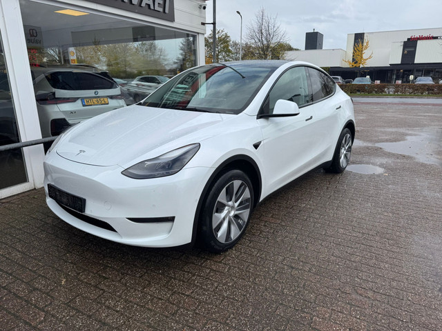 tesla-model-y-long-range-awd-75-kwh