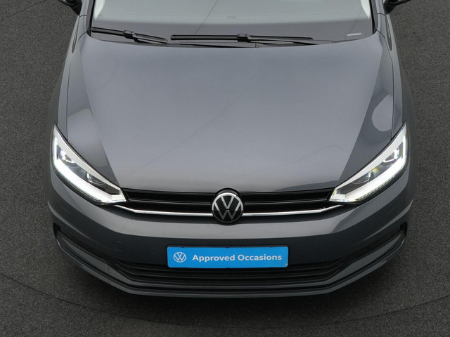 Volkswagen Touran 7 pers. 1.5 TSI 150 pk DSG Highline | 7-persoons | Panoramadak | Trekhaak | Stoelverwarming | Sportonderstel | Side Assist | Bla