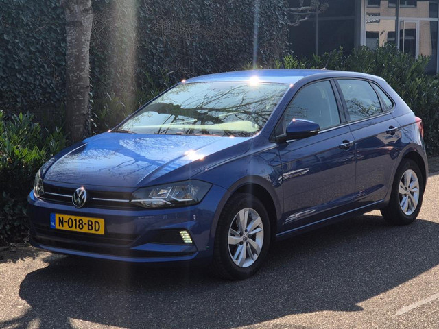 Volkswagen Polo Dealeronderhouden CarPlay Navi Dodehoekwaarschuwing Apps Stoelverwarming
