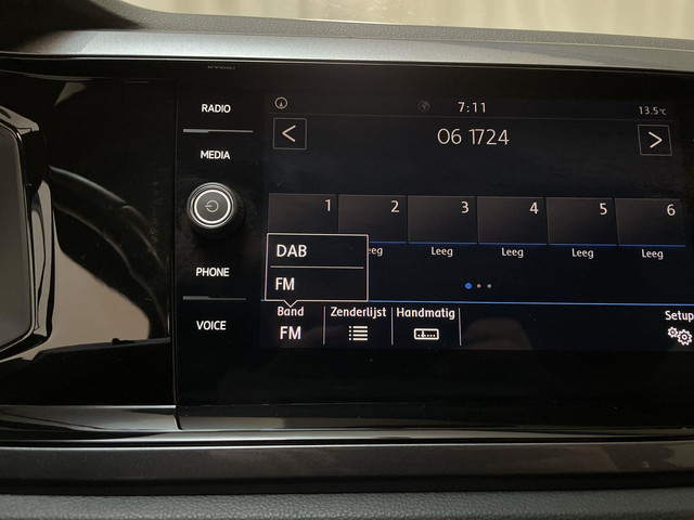 Volkswagen Polo 1.0 TSI Comfortline Parkeersensoren Navigatie DAB+ App-Connect