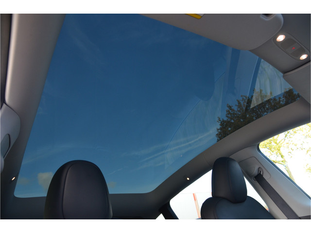 Tesla Model Y Performance AWD 75 kWh Enhanced AutoPilot, Trekhaak (1.600kg), BTW auto