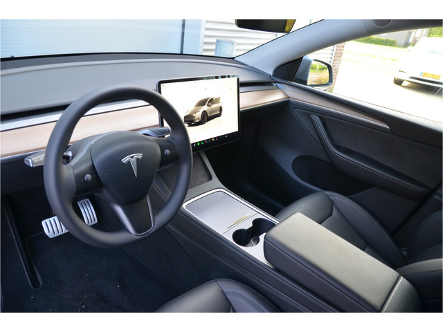 Tesla Model Y Performance AWD 75 kWh Enhanced AutoPilot, Trekhaak (1.600kg), BTW auto