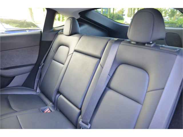 Tesla Model Y Performance AWD 75 kWh Enhanced AutoPilot, Trekhaak (1.600kg), BTW auto