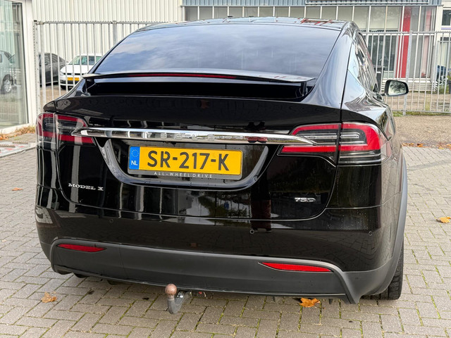 Tesla Model X 75D Base 6 P | Free Supercharge