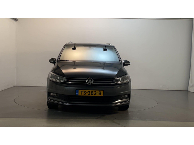 Volkswagen Touran 1.4 TSI 150pk DSG Highline 7p Camera Navigatie Trekhaak Stoelverwarming