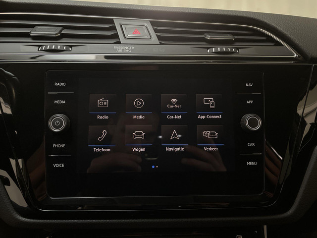 Volkswagen Touran 1.4 TSI 150pk DSG Highline 7p Camera Navigatie Trekhaak Stoelverwarming