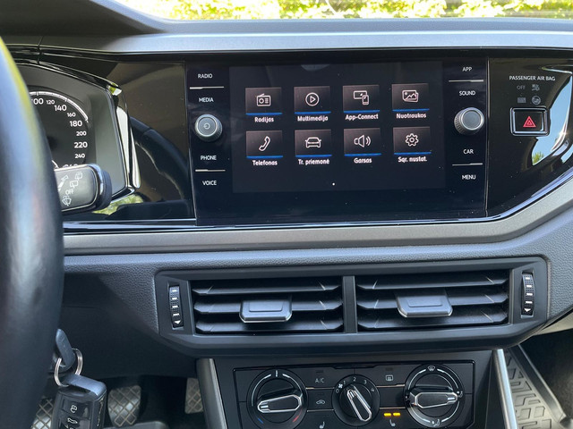 Volkswagen Polo 1.0 TSI Comfortline Business Car play Fcaelift Navi(Ferrari Red)