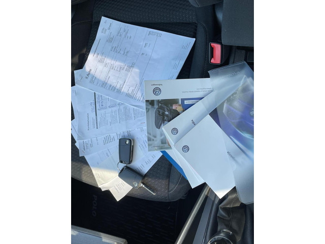 Volkswagen Polo 1.0 TSI Comfortline Business Car play Fcaelift Navi(Ferrari Red)