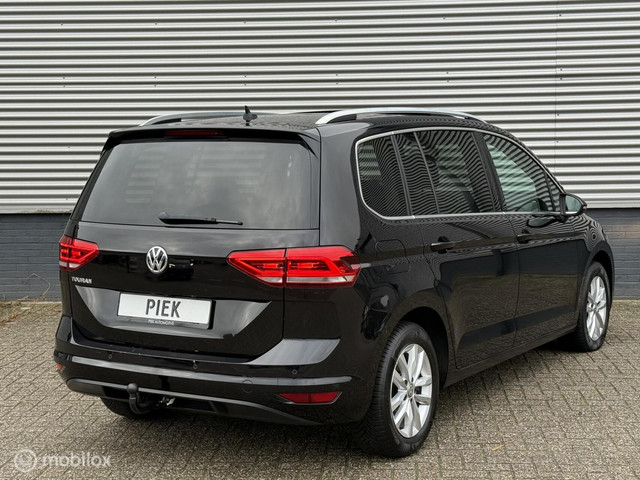 Volkswagen Touran 1.6 TDI Highline PANORAMADAK EXPORTPRIJS