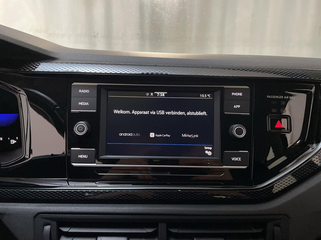 Volkswagen Polo 1.0 TSI Life Virtual Cockpit Parkeersensoren DAB+ App-Connect Adaptive Cruise