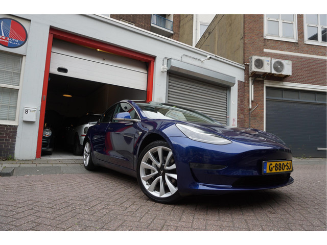 Tesla Model 3 Long Range AWD 75 kWh Dual Motor Battery New 9 2025 via Tesla | BTW | 351 pk | Panorama | Premium Audio | Auto Pilot | Leer | 19