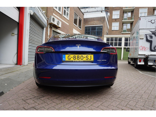 Tesla Model 3 Long Range AWD 75 kWh Dual Motor Battery New 9 2025 via Tesla | BTW | 351 pk | Panorama | Premium Audio | Auto Pilot | Leer | 19
